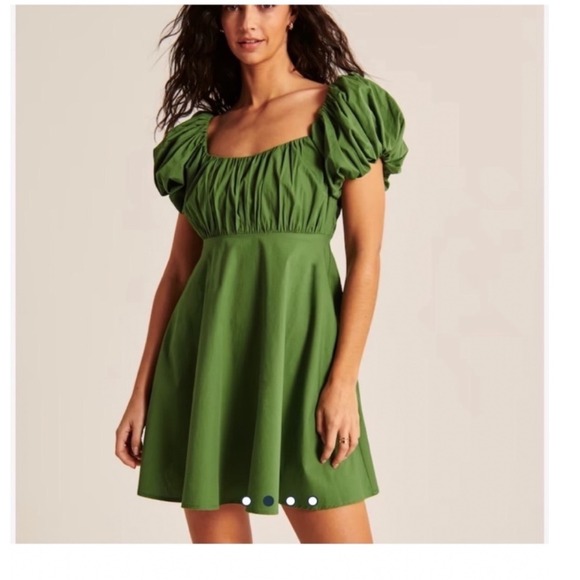Abercrombie & Fitch Dresses & Skirts - Abercrombie & Fitch Green Poplin Puff Sleeve Mini Dress Smocked Back Pockets MT